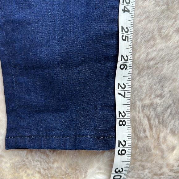 Loft | Denim Leggings Jeans in Indigo Wash - Picture 9 of 14